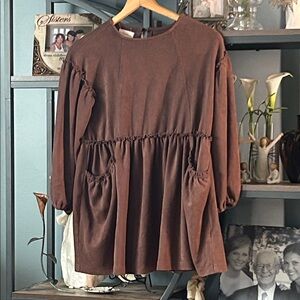 Chelsea & Violet Brown Long Sleeve Top